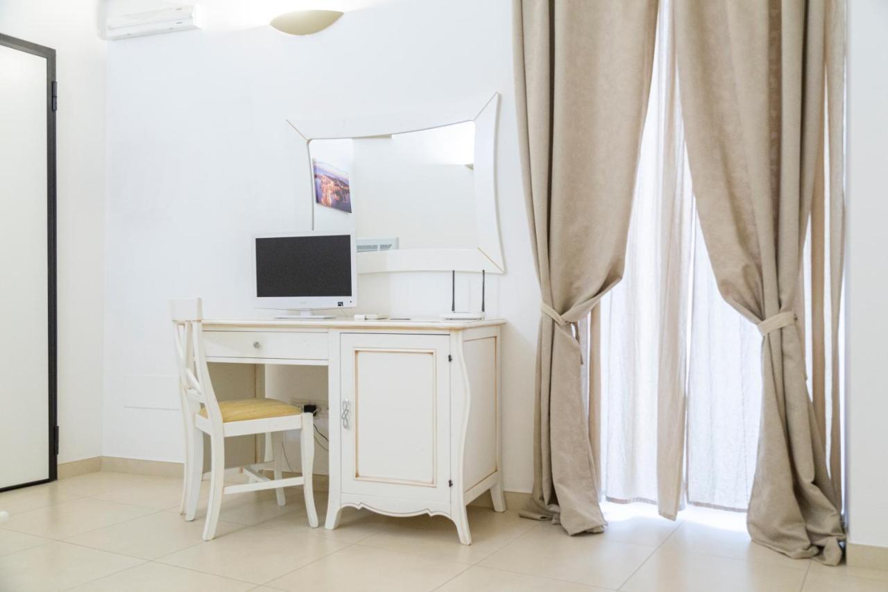 Casa Mamma Elvira Acomodação com café da manhã Lecce Exterior foto